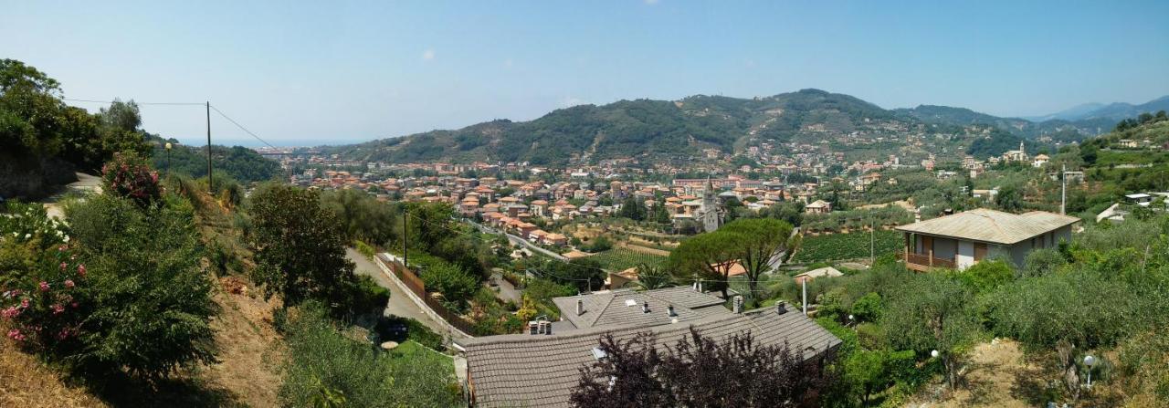 Room In Villa - Room In The Hills With Garden And Sea View San Salvatore  Ngoại thất bức ảnh